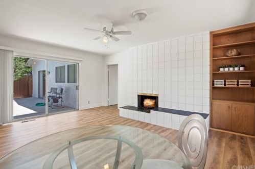 3653 El Caminito, Glendale CA 91214-1716 exterior