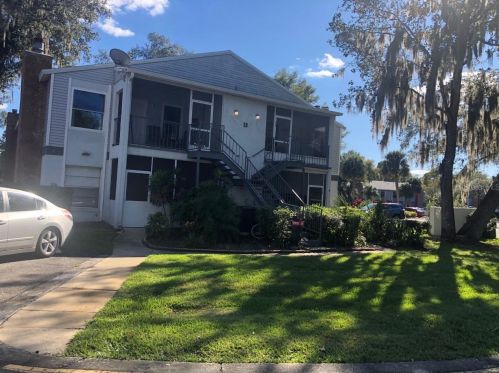 1306 Northlake Dr, Sanford, FL 32773-6106