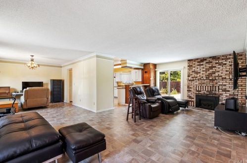 1205 Marwen Dr, Ukiah CA  95482-5634 exterior