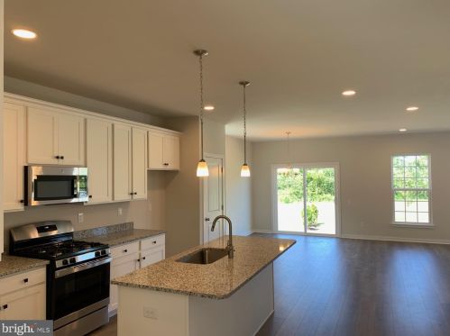 130 Case Rd, Blackbird, DE 19734-2803