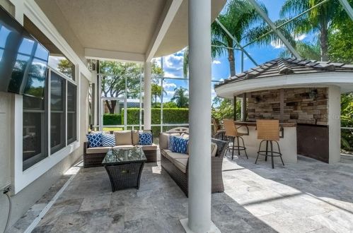 18604 Avenue Monaco, Lutz FL  33558-5316 exterior