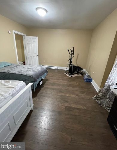 805 Main St, Norristown PA  19401-4103 exterior