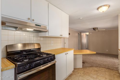 9024 Michigan Ave, Chandler AZ  85248-6448 exterior