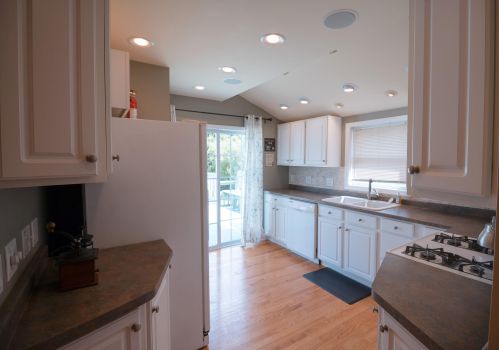 733 Rogers Ct, Lake Geneva WI  53147-1229 exterior