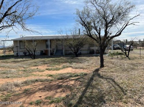 12715 Emigh Rd, Tucson, AZ 85743-8833