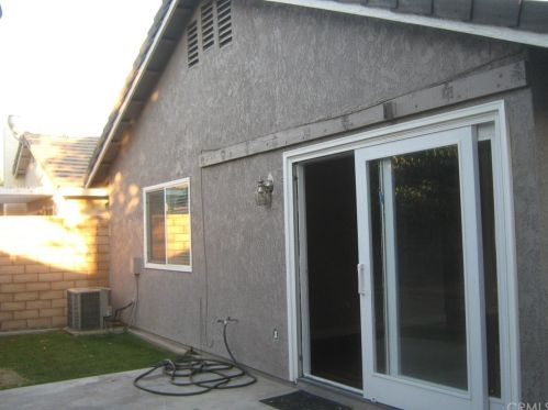 2003 Sage Tree Rd, Colton CA  92324-8465 exterior