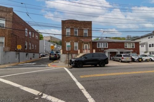 1601 Union Tpke, North Bergen NJ  07047-2546 exterior