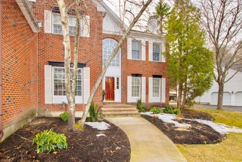 55 Rosemont Dr, North Andover, MA 01845-4736