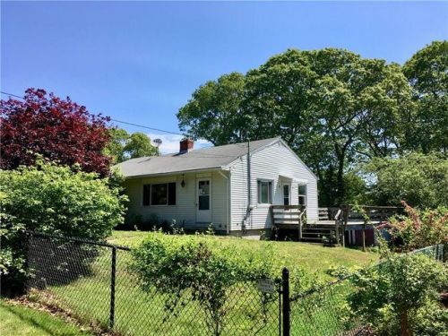 54 Blueberry Hill Rd, Groton, CT 06340-4502