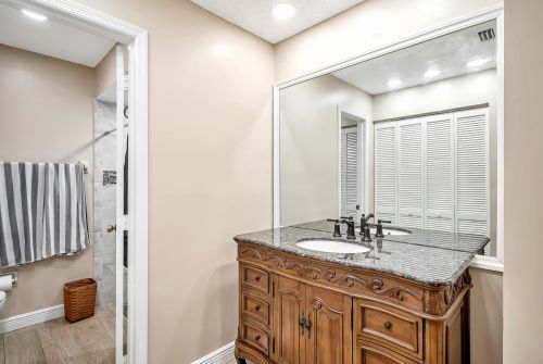 490 9 Pl, Vero Beach FL 32960-6822 exterior