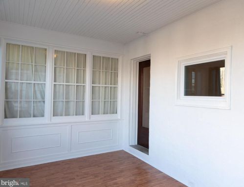 540 Chew Ave, Philadelphia, PA 19120-2229