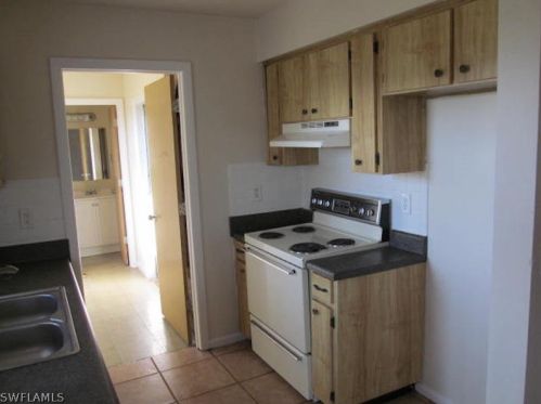 1515 Medford Pl, Lehigh Acres FL  33936-5941 exterior