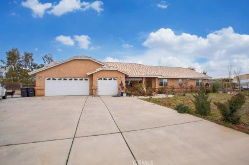 9985 Appleton St, Victorville CA  92392-1967 exterior