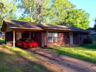 4005 Wood St, Texarkana TX  75503-3336 exterior