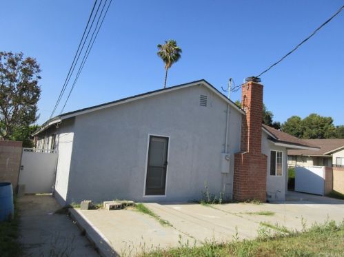 1988 Haller St, Covina CA  91724-2209 exterior
