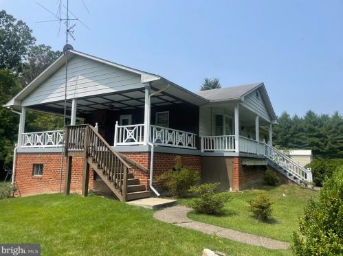 112 River Dr, Woodstock, VA 22664-1543