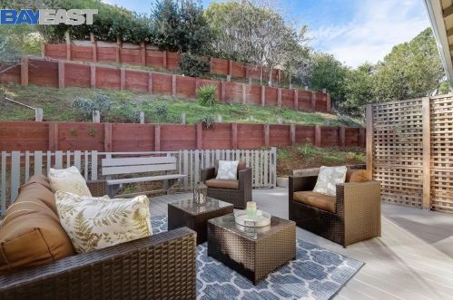 16651 Kildare Rd, San Leandro CA  94578-1215 exterior