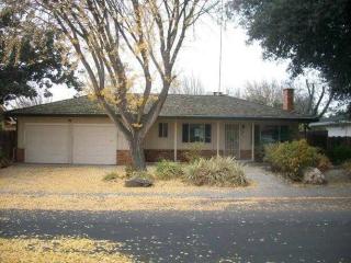 1601 Springwood Dr, Modesto, CA 95350-3876