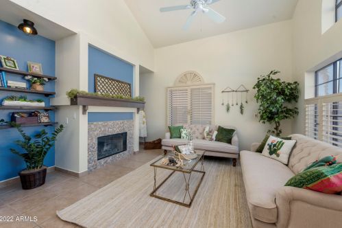 4205 Rockwood Dr, Glendale, AZ 85308-7528