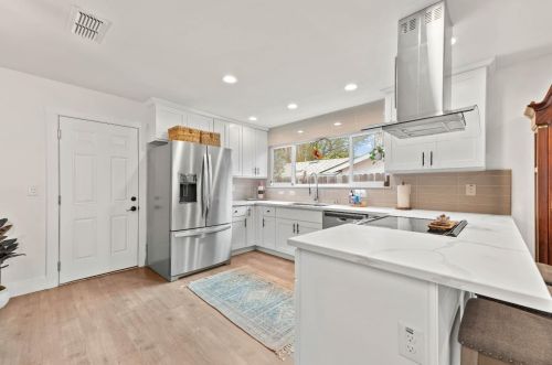 8435 Ahrentzen Ct, Citrus Heights CA  95610-2724 exterior