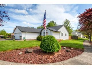 2288 Hale Dr, Damascus, OR 97080