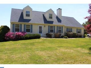 4 Cristina Ln, Oxford, PA 19363-2802