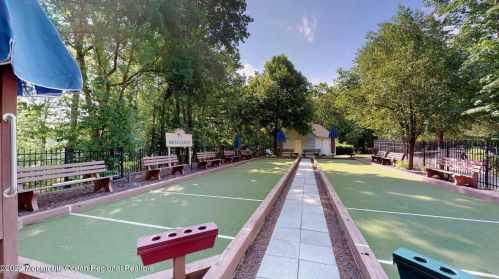 18 Baker Dr, Jackson Twp NJ 08527-3909 exterior