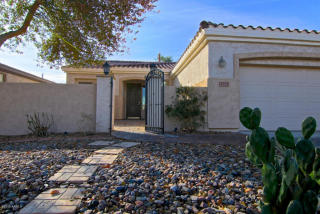 4725 Blue Spruce Ln, Gilbert, AZ 85298-4616