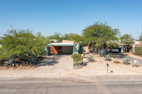 1710 Desert Vista Dr, Tucson, AZ 85748-7550