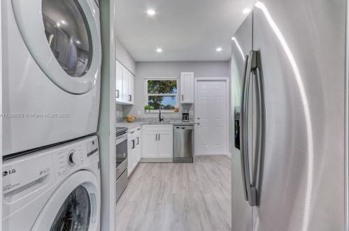 262 12th St, Delray Beach FL  33444-2916 exterior