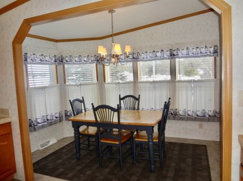 32 Spruce Dr, Belmont NH  03220-4458 exterior