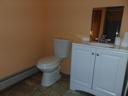 49 Walker Rd, Danville NH  03819-5105 exterior