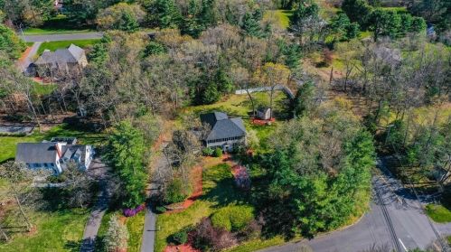 1 Mary Way, Foxborough, MA 02035-2778