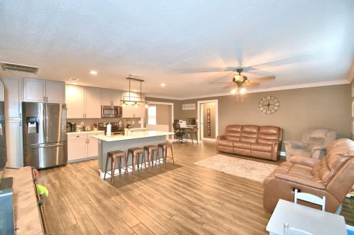 630 Hillside Cir, Lake Alfred FL  33850-3112 exterior