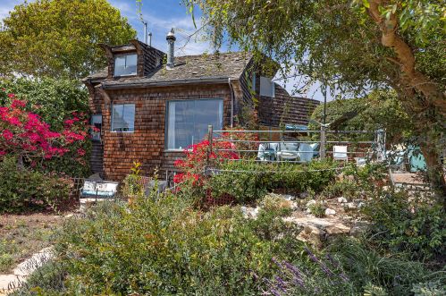 2215 Edgewater Way, Santa Barbara CA 93109-1923 exterior