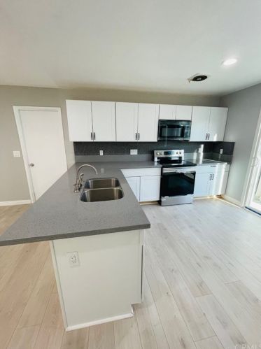 15621 California St, Tustin CA  92780-5009 exterior