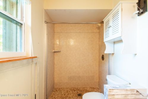 405 Banyan St, Sebastian FL  32958-4311 exterior