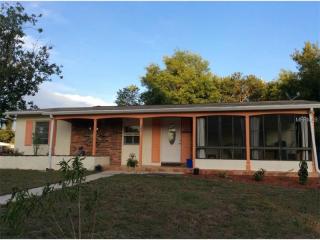 1483 Argo Ct, Deltona, FL 32725-5732