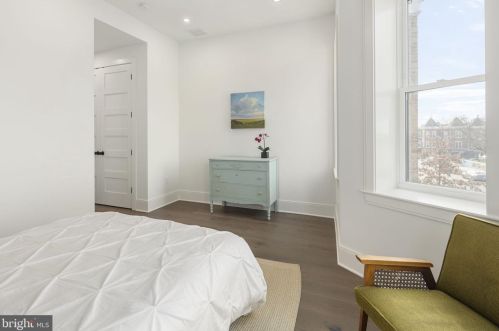 3125 11th St, Washington DC  20010-2401 exterior