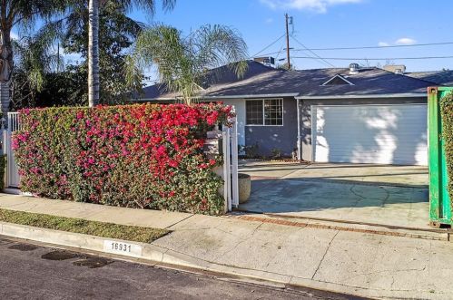 16931 Hart St, Van Nuys CA 91406-4507 exterior