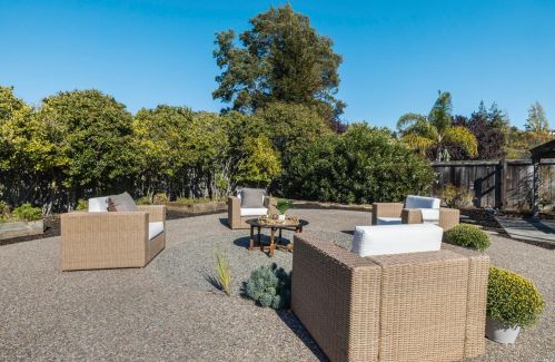 283 Cecilia Way, Tiburon CA  94920-2105 exterior