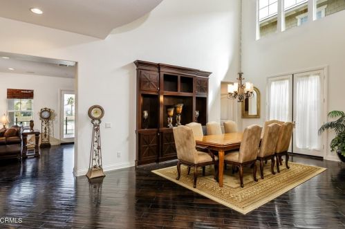 3947 Hemlock St, Oxnard CA  93035-1427 exterior