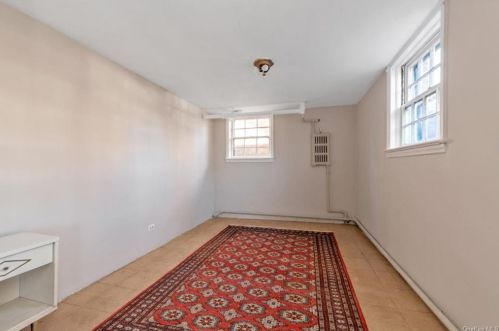 1839 Hering Ave, Bronx NY  10461-1801 exterior