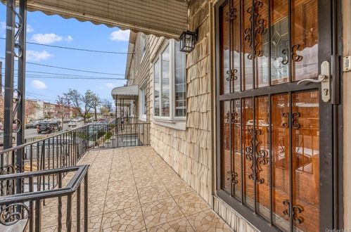 185 Revere Ave, Bronx, NY 10465-3322
