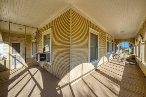 27642 Fig Ln, Newman CA  95360-1145 exterior