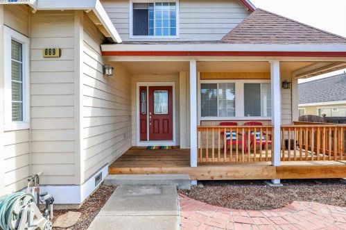 669 I St, Benicia, CA 94510-3505