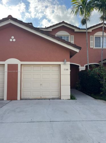 1156 100th Ave, Hollywood FL  33024-4376 exterior