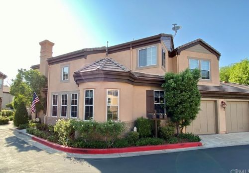 26901 Van Gogh Ln, Santa Clarita, CA 91355-4904