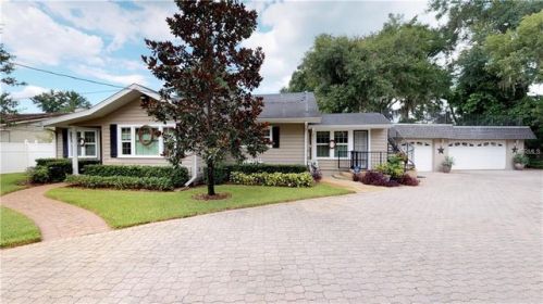 2621 Crystal Lake Dr, Orlando, FL 32806-5001