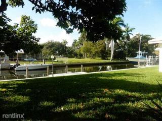 1409 8th St, Dania Beach FL  33004-2327 exterior